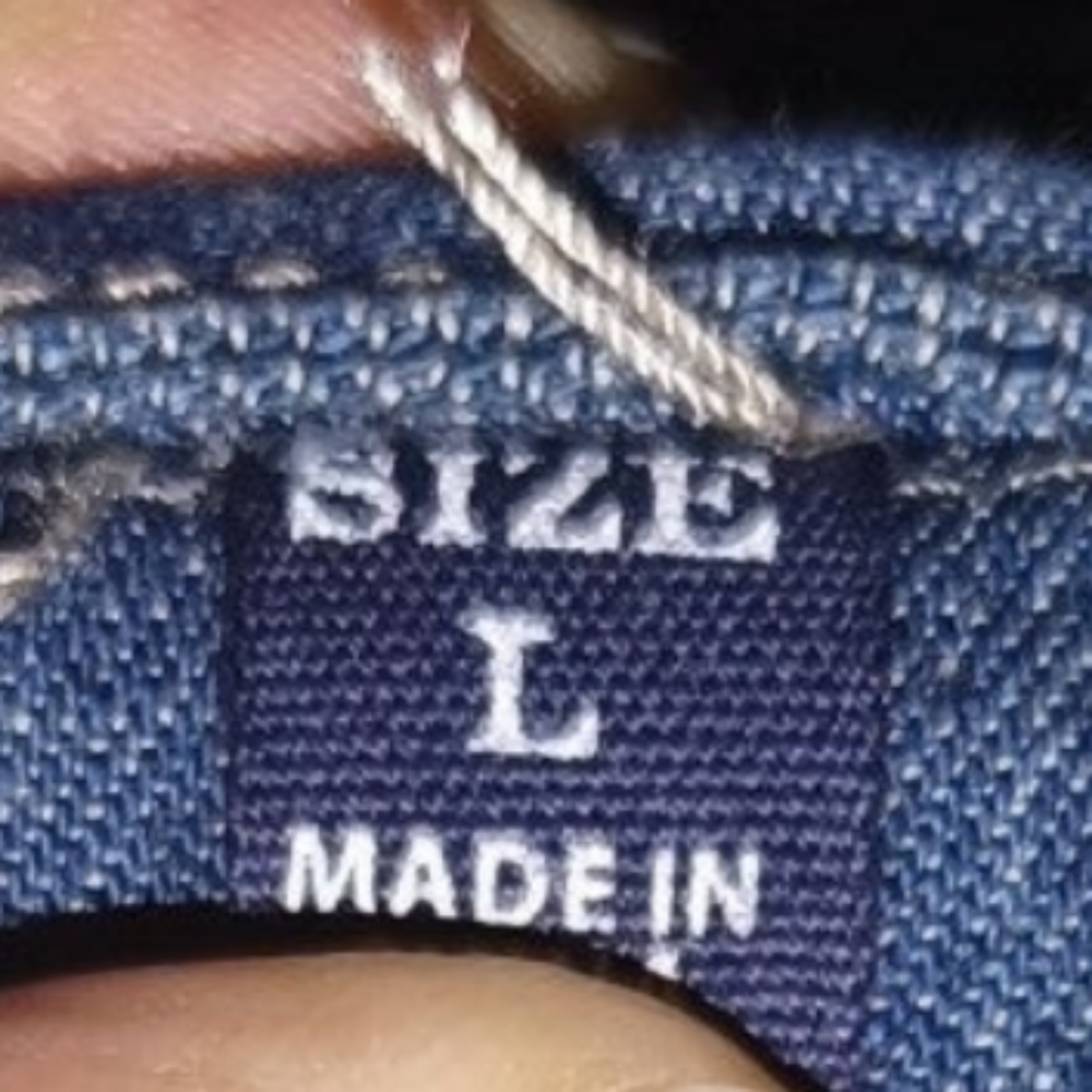 Used 💙 denim - Picture 4 of 4